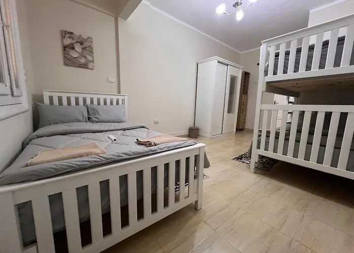 2 Bedroom Minutes Away From Nile
